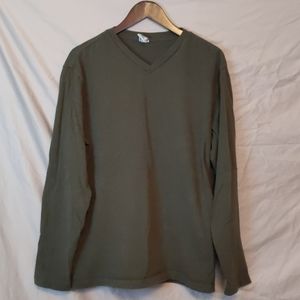 Men's Old Navy Long Sleeve V-neck Shirt